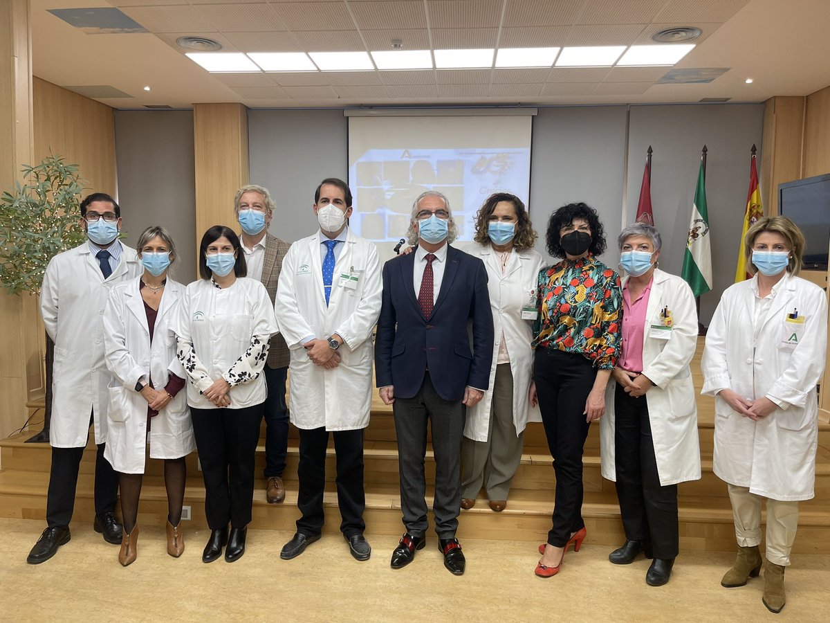 Catisoripi's tweet photo. Gracias @TorrecardenasHU por acompañarnos en el día de La Inmaculada del @AgsnaO https://t.co/7hzRaFaGnr