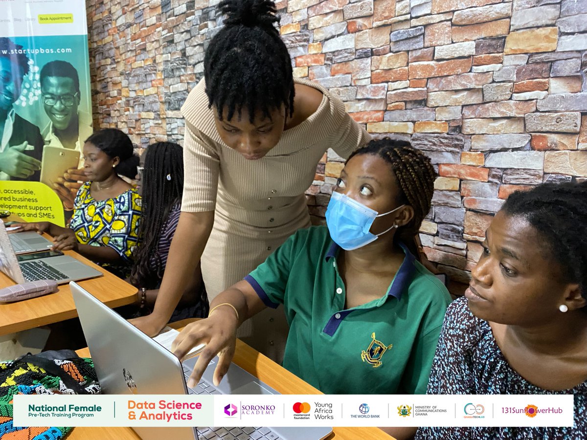 131SFH's tweet image. Here&apos;s a recap of Monday&apos;s lesson where the ladies were taken through the fundamentals of the #Python programming language and python programming best practices.

#pretechtraining #DataScience  #DataAnalytics #datascienceandanalytics #DataVisualization #pretechtrainingprogram