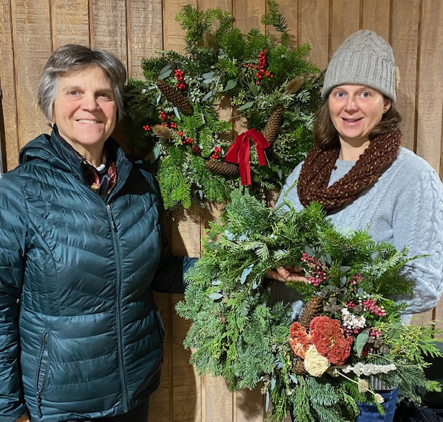 The season for giving is here, and we've got you covered! Check out our newsletter for holiday gift ideas and more. - mailchi.mp/madlavenderfar…