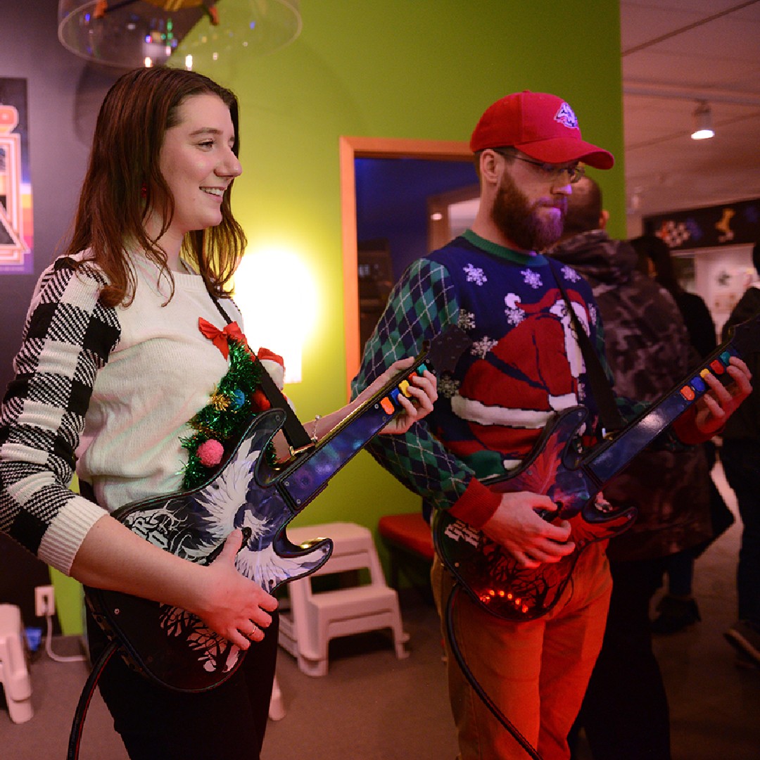 museumofplay's tweet photo. Bah Humbug, you havenโt gotten your Happiest Hour tickets yet? Grab your last-minute tickets for the most playful Happiest Hour in Rochester, happening tomorrow, December 1, from 5:30 - 9 p.m.! https://t.co/KKHKVyuC70 #happiesthour https://t.co/dLeklo1dep