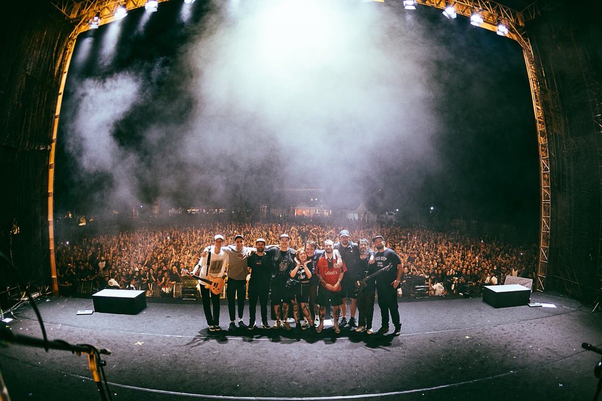 NeckDeepUK's tweet photo. What better way to end our short but incredible trip to Indonesia than headlining @WildGroundFest ! Thank you, Yogyakarta 🇮🇩

Indonesia and SEA have always been a huge part of Neck Deep and we feel that love now more than ever https://t.co/Jzfreksmoz