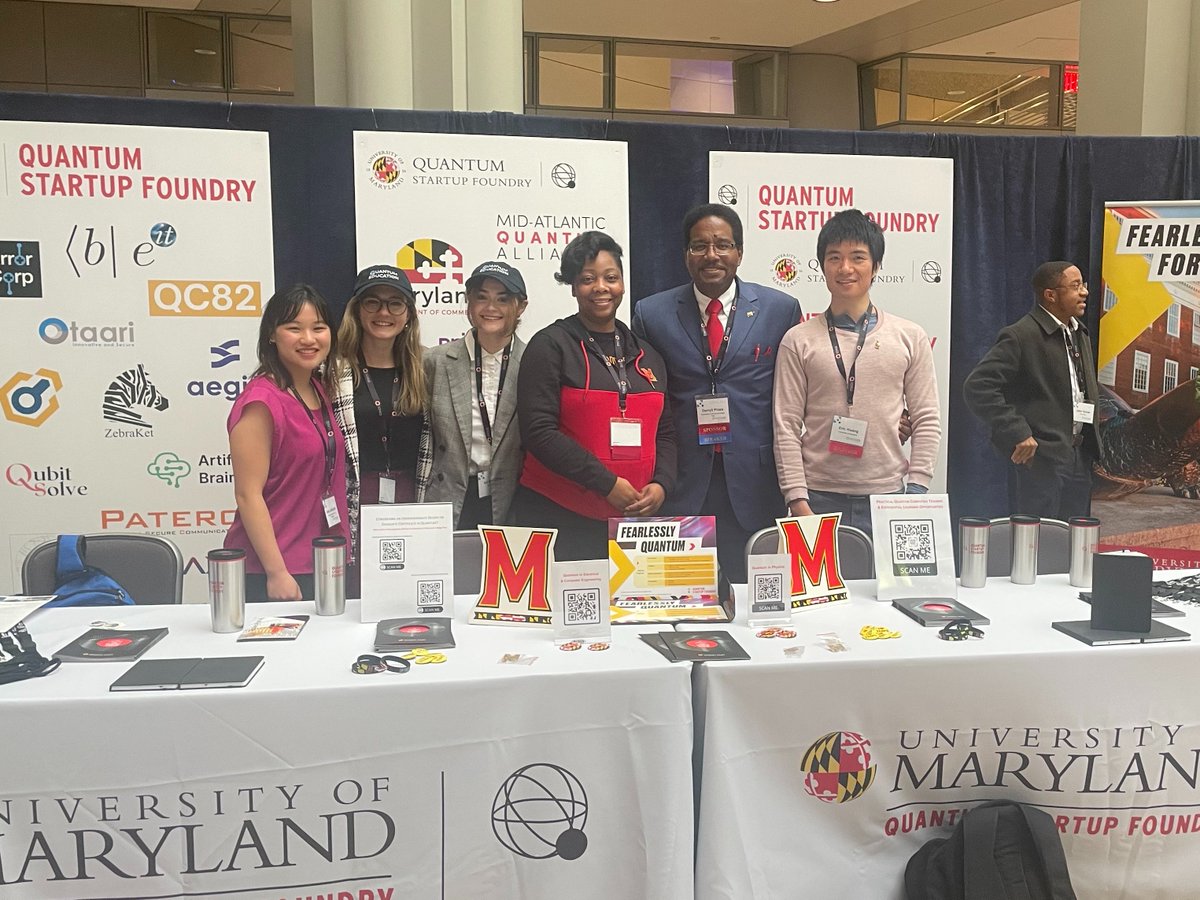 Fantastic #QuantumUMD innovation on display at #QWC2022! Great meeting students and staff from the Quantum Startup Foundry and educational nonprofit <a href="/qubitbyqubit/">Qubit by Qubit</a>.