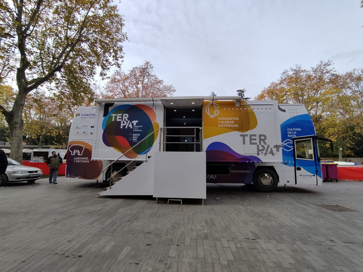 AytoRioseco's tweet photo. 🔊Este jueves 1 de diciembre llega a Medina de Rioseco la exposición itinerante del proyecto #TERPAT, del Programa Operativo de Cooperación Transfronteriza España – Portugal. El autobús se ubicará en el entorno de la Fábrica de Harinas.
https://t.co/n4hzXFXGYs https://t.co/eoOkzk5xDO