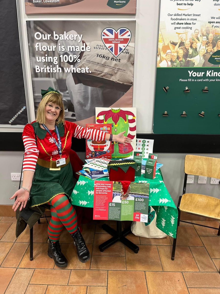 lea_stephens17's tweet photo. Well done chief elves Cathy and Zoe,Dementia Advisers at Bexley Alzheimer’s Society, for their fundraising and awareness raising today. https://t.co/V7iCWqh1HM
