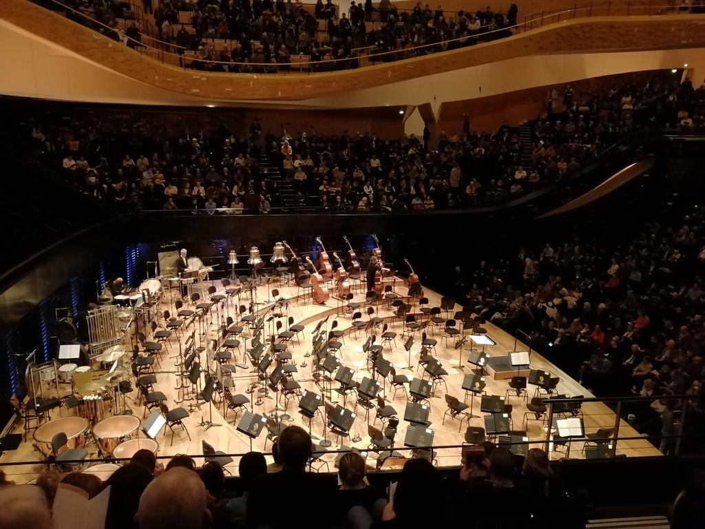 GuillaumeHd9's tweet photo. Ce soir @philharmonie #Mahler2 #Jolas @OrchestreParis @klausmakela https://t.co/zrBTZT0ocD
