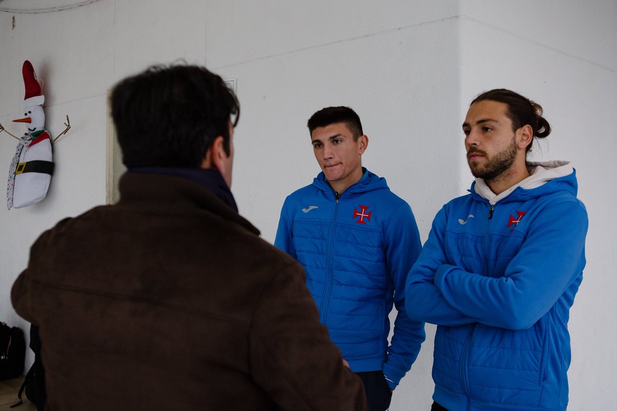 Obrigado a todos os que ajudaram o #Belenenses a marcar mais um golo de levantar as bancadas do #PuroFutebol! 💙🙌
#tweetpastel