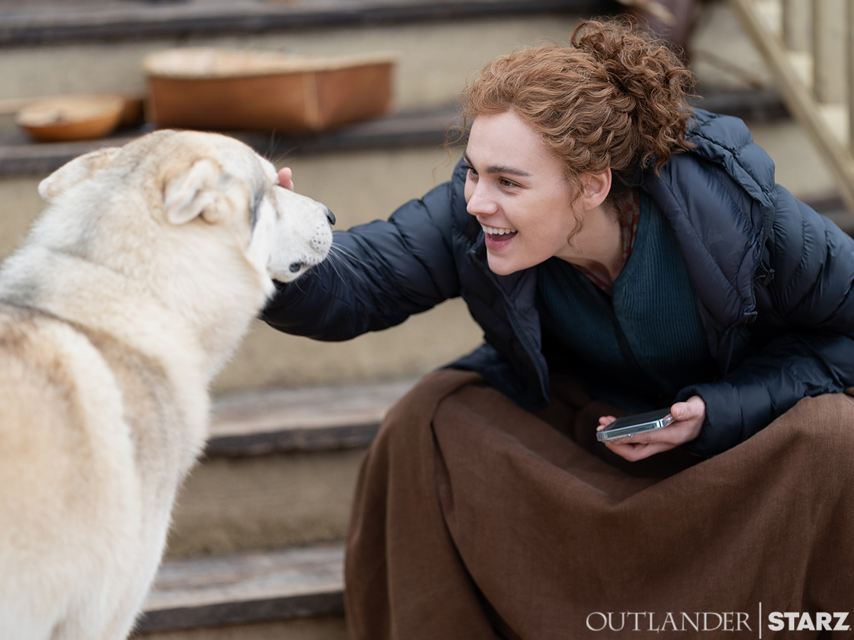 Everybody on the count of 3 say 'aww.' 1... 2... 3... #Outlander