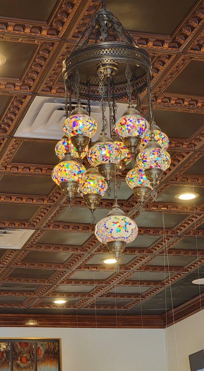 VampHadley's tweet photo. I love these lights. https://t.co/DCrdeEDKKg