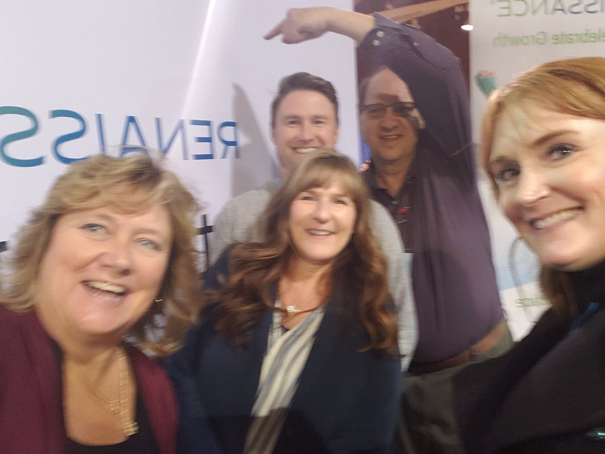 Stan Freeda tweet media