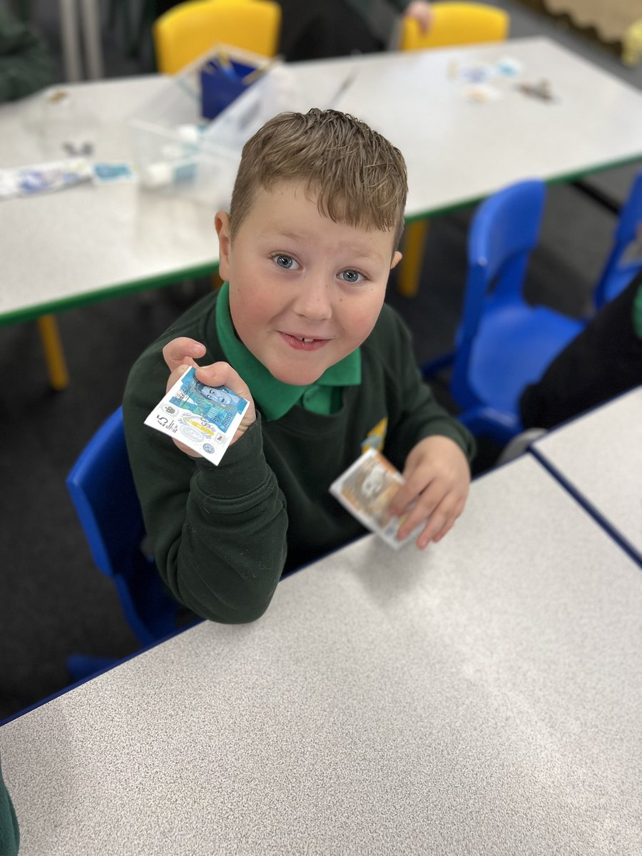 Wye_WPA's tweet image. We were counting money today in maths! #WatersideMaths 💰