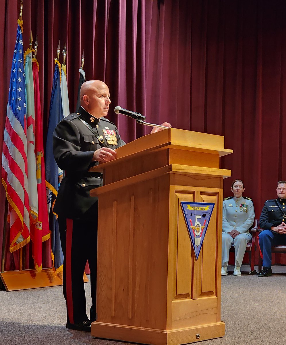 NASWF's tweet photo. Large winging class on Nov 18 with guest speaker BGen Farrell Sullivan USMC Commanding General Training Command, Congrats the newest aviators who were pinned with Wings of Gold! #navalaviation #flynavy #flymarines #flycoastguard https://t.co/QIWHax6LPQ