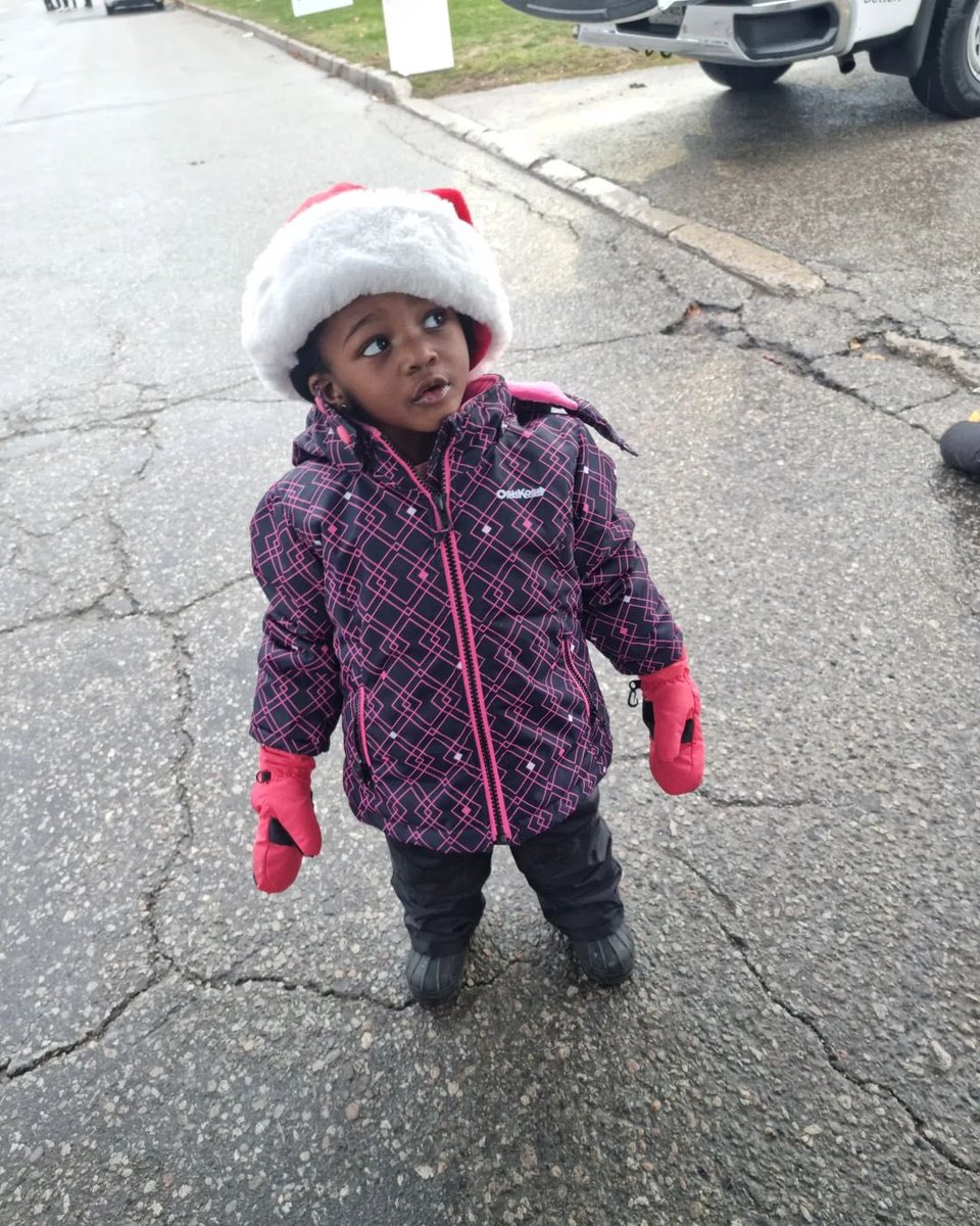 EdenFood4Change's tweet photo. This weekend we were at the Santa Claus for Cause 2022! Thanks for including us @MetrolandMedia & @MississaugaEMAC
It was Indeed a family fun event!
#santaclaus #3kmwalk #walkforcause #communityinvolvement https://t.co/XgLjf3gxdn
