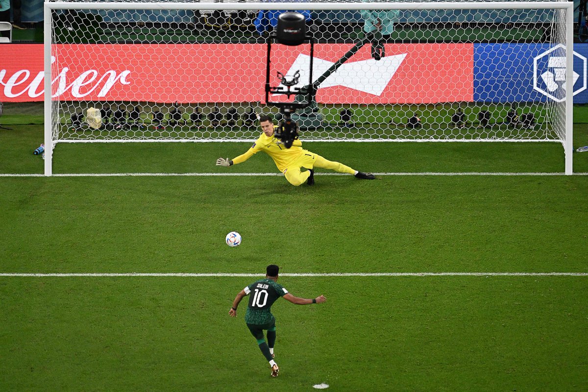 FIFAWorldCup's tweet photo. Need a penalty saved? Just call this guy 🤙🇵🇱

@LaczyNasPilka | #FIFAWorldCup https://t.co/ANHC1ADcug