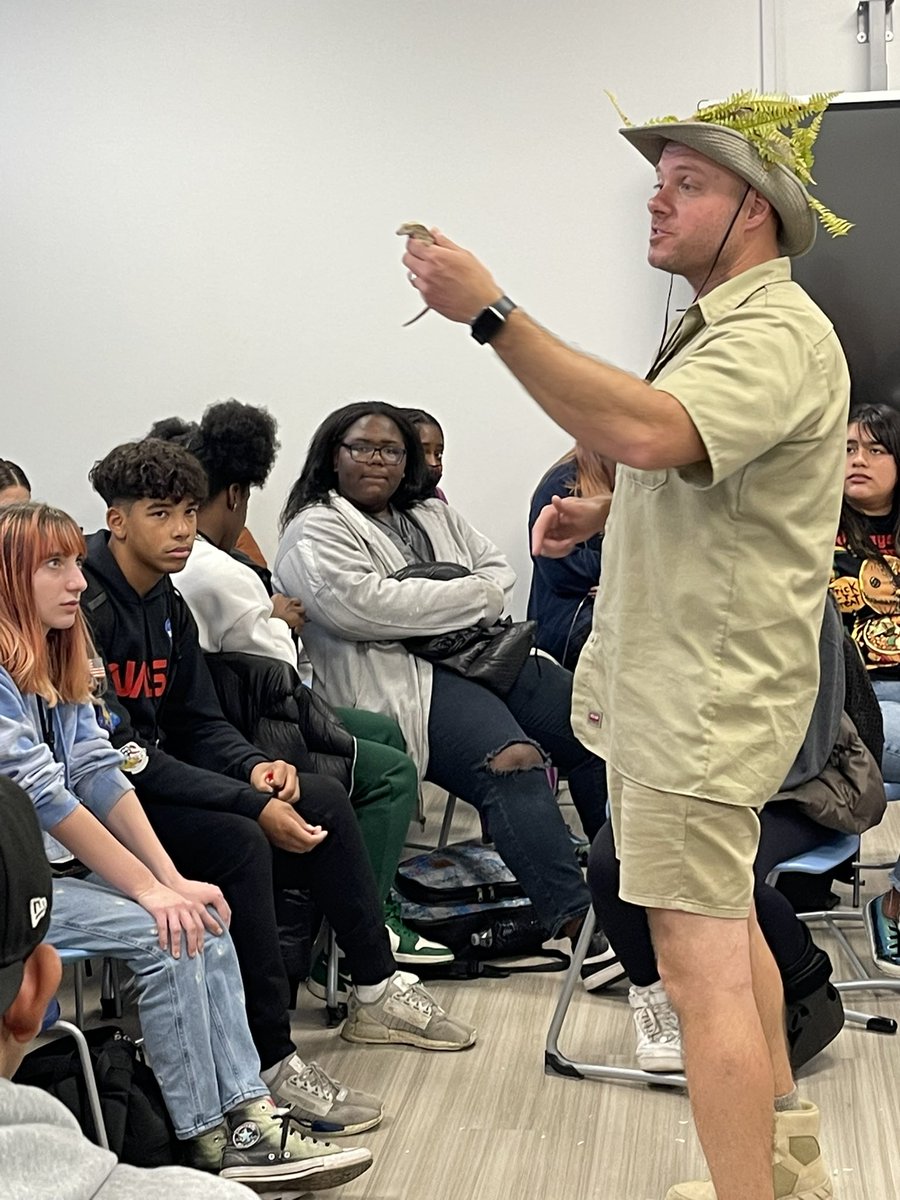 Thank you to Dr. W and Mr. Gary for an AMAZING Reptilian and Amphibian Show hosted by our OSD Wellness Center! <a href="/OSchoolsPR/">Oceanside School District #OSD_NY</a>