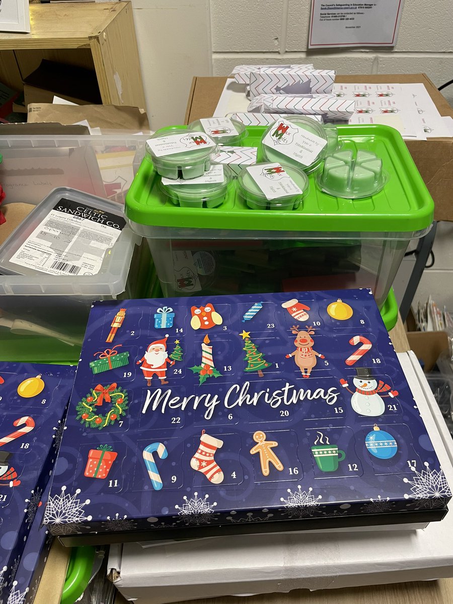 @GPSMrsPowell (@gpsmrspowell) on Twitter photo A busy day in year 6 <a href="/georgeprimary/">Georgetown Primary</a>. Started the day with an assembly with Pastor Tristan then we ended the day with our last wax melt club before our Christmas Fayre on the 22.12.22. Come and see our stall! 2-4pm! A busy day in year 6 <a href="/georgeprimary/">Georgetown Primary</a>. Started the day with an assembly with Pastor Tristan then we ended the day with our last wax melt club before our Christmas Fayre on the 22.12.22. Come and see our stall! 2-4pm!