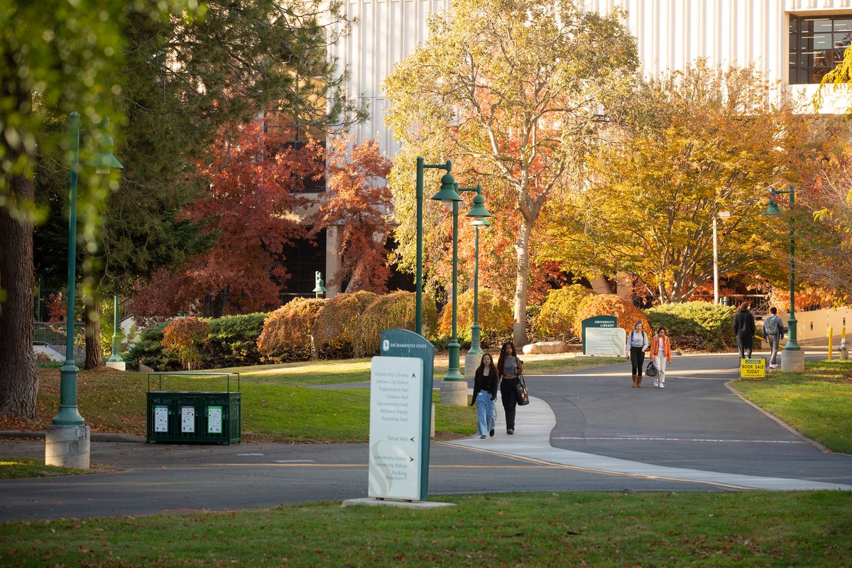 sacstate's tweet photo. That fall feeling. π
πΈ Sacramento State/Andrea Price
#FallingForSacState https://t.co/3Mugb63BwB