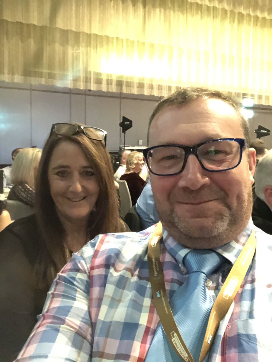 #Appawards2022 Representing <a href="/unitedutilities/">United Utilities</a>  Let’s see if we can win an award tonight with the lovely <a href="/StephLunch/">Steph McGovern</a>