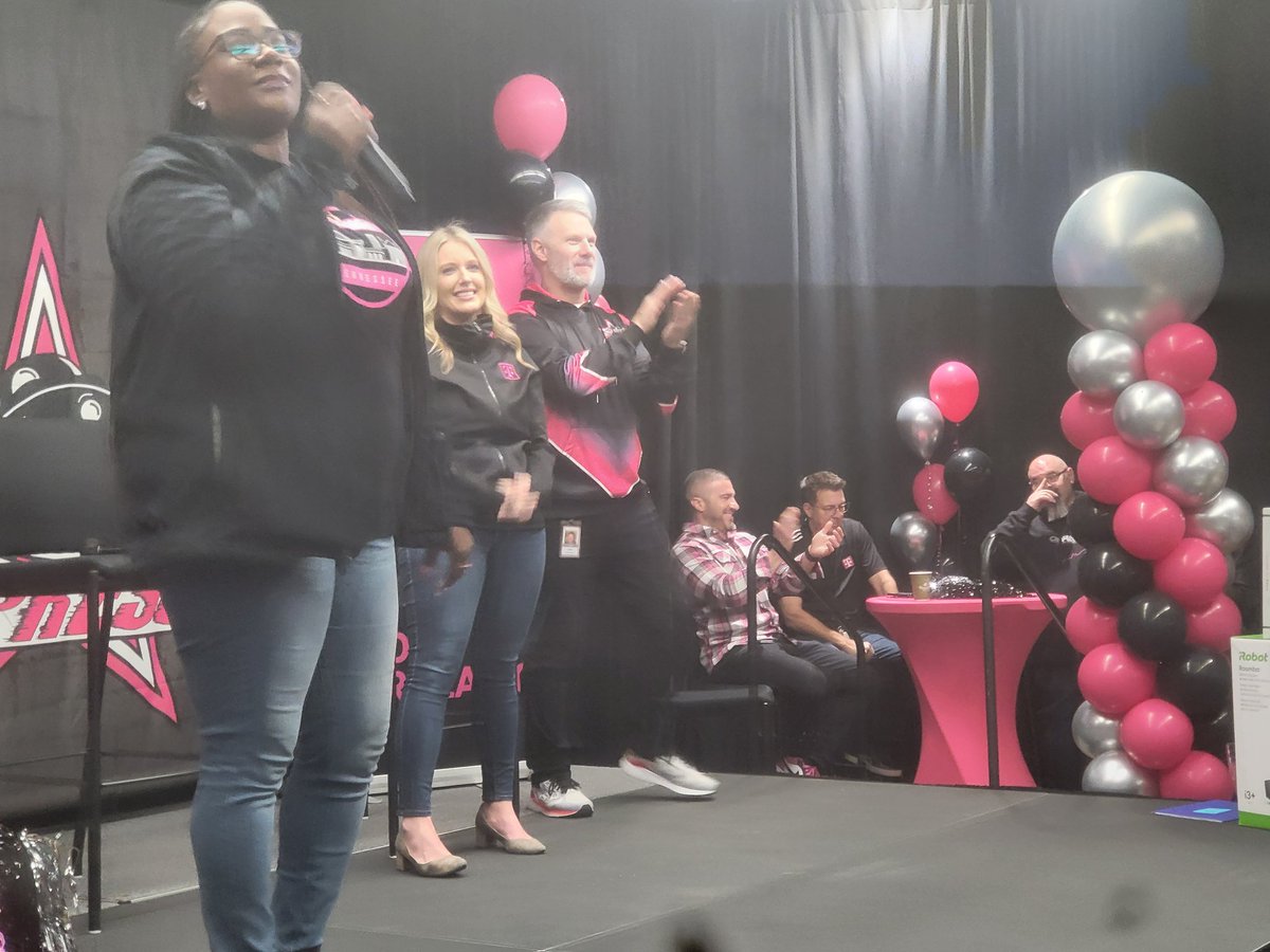 Shannon Hilbun tweet media