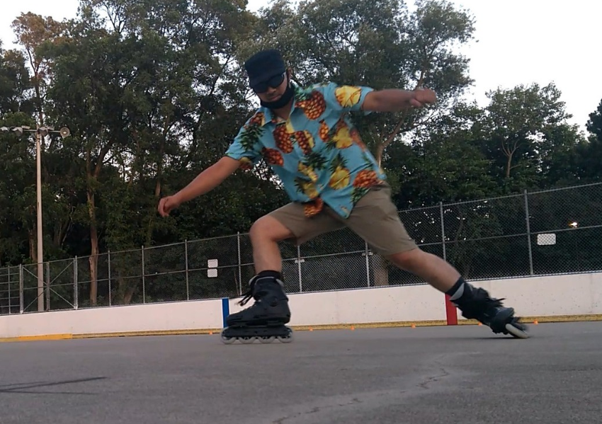 CanadaBladers's tweet photo. #powerslide practice
#powerslidebrand #powerslidenext
@powerslidebrand
#goskate #freeskate
#inlineskating #inlineskate #toronto #rollerblading #urbanskating #fsk #freeskating #nightskate #downhillskate #trailskating #speedskating #triskates #torontoskating #torontobladers https://t.co/orYxrCU816