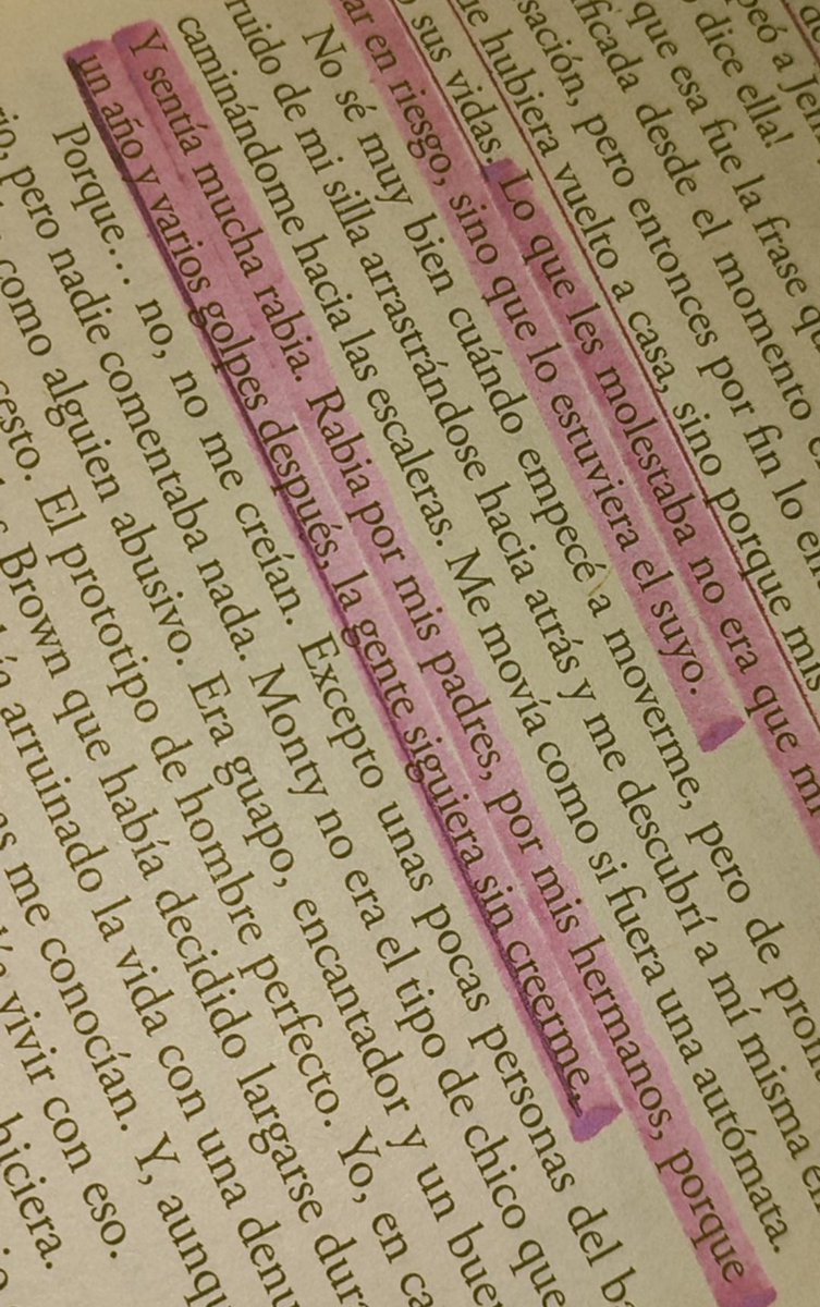 Dan_Lennor's tweet photo. Después de tantas semanas por fin estoy leyendo #DespuesDeDiciembre de la hermosa y talentosa @joanamarcusx <3 
Hasta ahora estas han sido las frases que me han provocado algunas lágrimas, además de tanta verdad y realidad que tienen. https://t.co/wKuYWULNgr