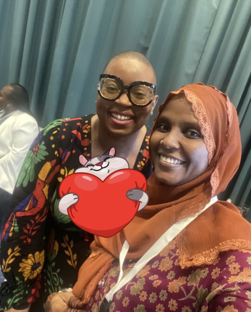 assiaboubakar's tweet photo. It was one of my the most sensational and a game changer session. Thank you @FeleciaHatcher for the training you’re amazing 🤩. 
Thank you @FondationLOreal-@UNESCO  for the opportunity.
#FWIS https://t.co/mDu7SaQlIa