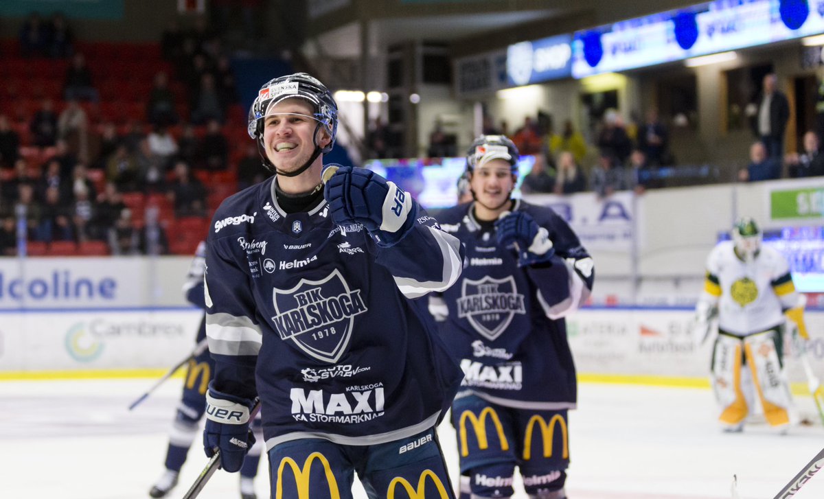 Miracle on ice 2022!
Trots 15 spelare skadade/sjuka besegrar vi Björklöven med 2-1, tack vare uppoffrande lagspel, fantastiska juniorer &amp; suveräne Damian Clara i mål.
 
Målskyttar BIK: Edwin Sandahl och David Lindquist
 
#BIKKarlskoga #StoltaBIKare #Viharbaravarandra