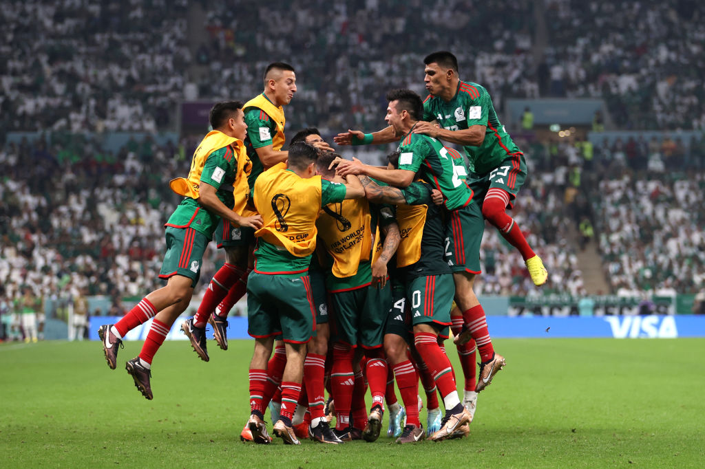 beINSPORTS_AUS's tweet photo. ⚽️GOAL! Incredible!! Group C is WIDE OPEN now with #MEX 2-0 up against #KSA
Who will sneak into the last 16?
Follow LIVE here 👉 https://t.co/O6HR6rcaWP
#FIFAWorldCup #Qatar2022 #KSAPOL https://t.co/7s06sCjInZ