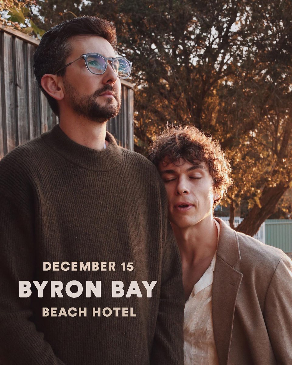 We’re taking the band to Byron Bay in two weeks for a cheeky warm up show at Beach Hotel before the tour next year. It is FREE ENTRY. And yeah we’ll have forgotten the songs again by the time the tour happens so what just come! Thursday December 15 🙃
📸 Roxane Mirza