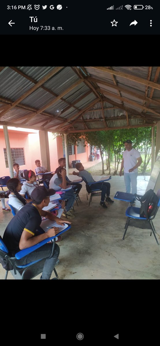jodallami34's tweet photo. #TransformoMiPractica Cuando los estudiantes se sienten en la confianza de expresar sus inquietudes, metas y sueños y cuando la enseñanza es significativa.
@DelLudivia @CreoUnimag @Unimagdalena https://t.co/mp9D2BmuxC