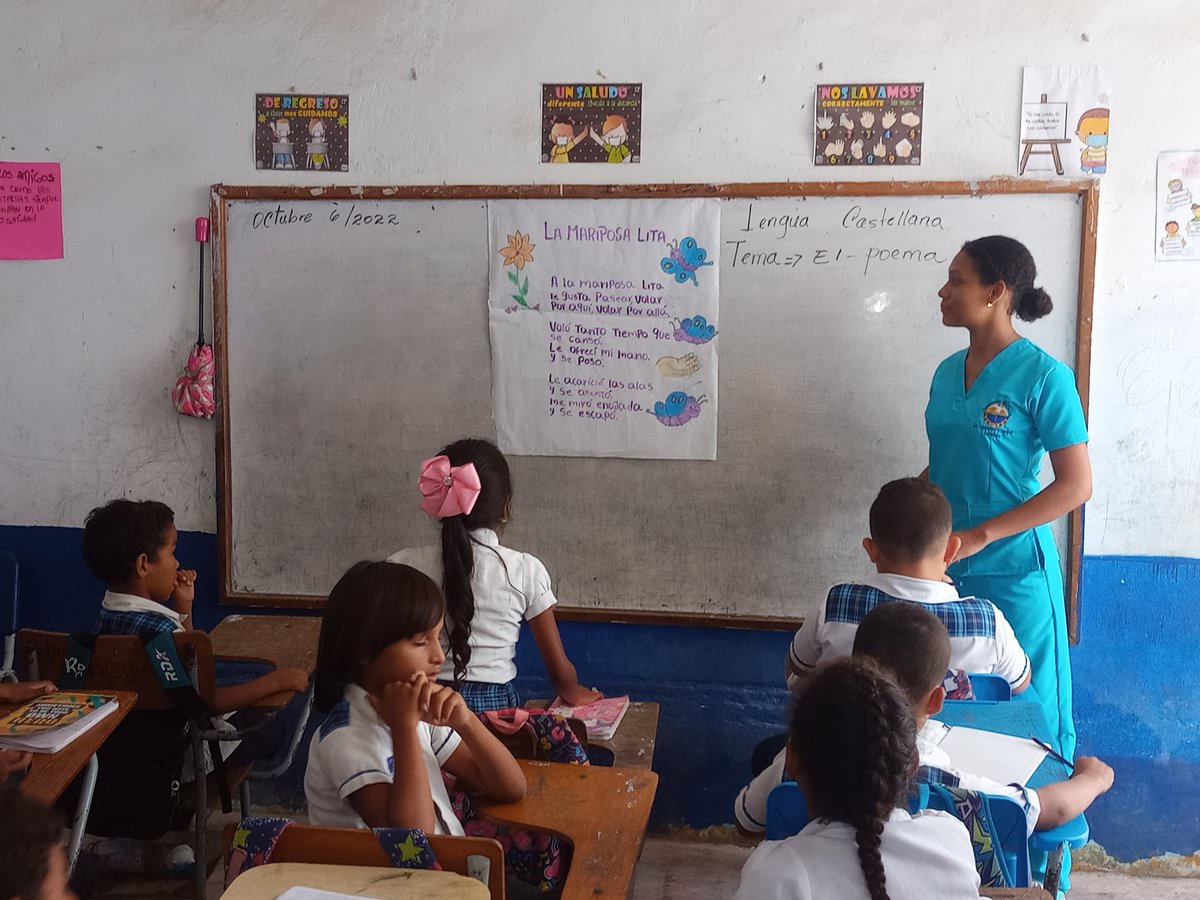 KatAltahona2's tweet photo. #TransformoMiPracticaCuando
El trabajo del maestro no consiste tanto en enseñar todo lo aprendible, sino producir en el alumno amor y estima por el conocimiento.
@CreoUnimag @Unimagdalena
@MelfyDiaz @wiliamcabeza @LilianaSimanca8 @Juliethvarela07 @Melypa_98 @JirleidysL https://t.co/q5fDC0tdGr