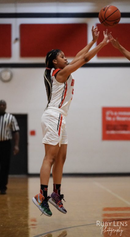 GAMEDAY!

Big Red girls basketball travels to <a href="/GMGators/">Gamble Gators</a> tonight!

📍Gamble HS
⏱6pm
🎟 gamblegatorathletics.com/event-tickets

#GoBigRed #Culture #AllWeDo #HighExpectations #NewEra