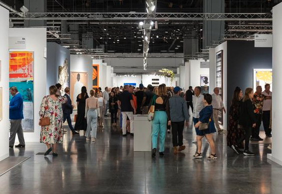 .<a href="/ArtBasel/">Art Basel</a> descends on Miami, marks start of peak tourism season: bizj.us/1qh4q3