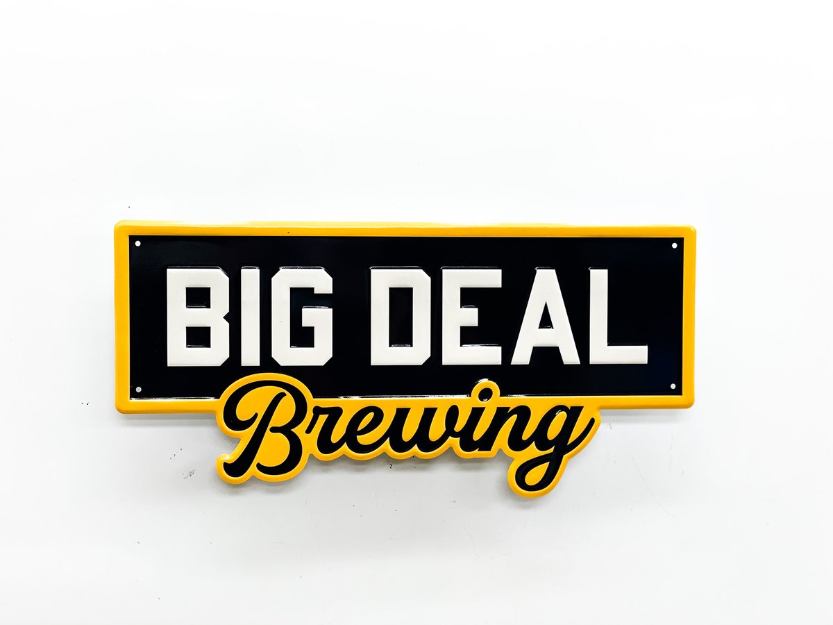 SciotoSignCo's tweet image. Check out these #bigdealbrewing tackers! 

#tintacker #beersign #brandedmerchandise #promotionalproducts #metalsigns #embossedsign #sciotosigns #barstoolsports