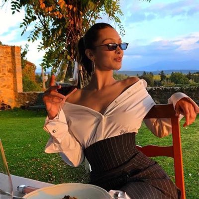 who are u? #NovaFotoDePerfil