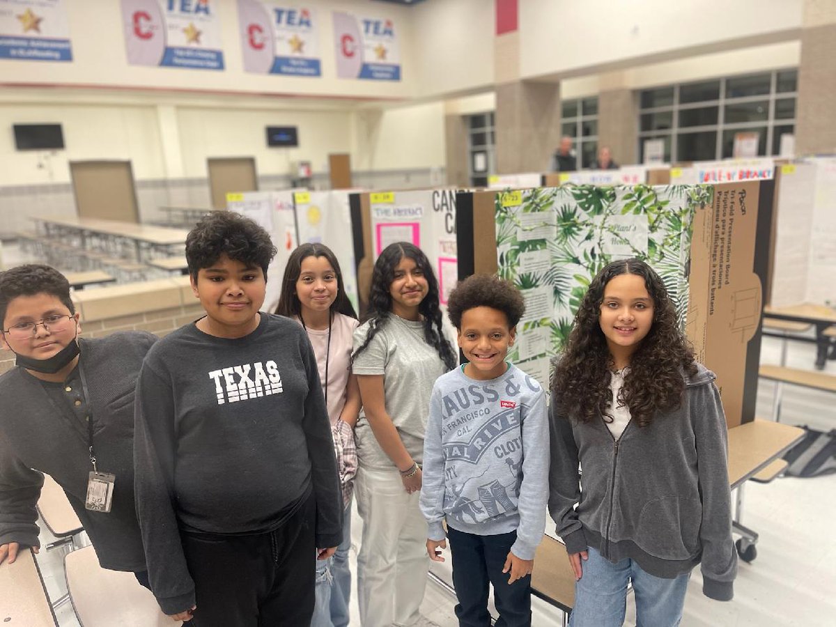 shurst_8science's tweet photo. CMS 2nd Annual Science Fair. I am beyond impressed with my students! The top 2 winners overall were my 6th graders. This warms my heart! I love my job because I can help these students grow into their greatest selves. @theclevelandway @tcraw72 
#LoveMyJob https://t.co/TtD4sBhuLi