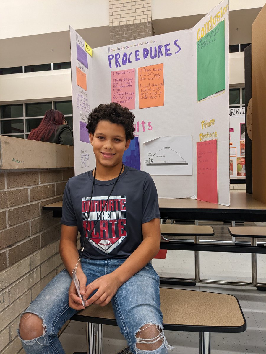 CMS 2nd Annual Science Fair. I am beyond impressed with my students! The top 2 winners overall were my 6th graders. This warms my heart! I love my job because I can help these students grow into their greatest selves. @theclevelandway <a href="/tcraw72/">Tricia Crawford</a> 
#LoveMyJob
