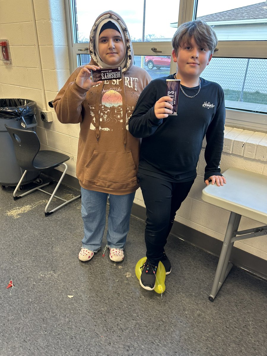 Mario Kart style battle with pop the balloon competition!  Heyhey and Gabe were our winners! <a href="/MrsArandaEL/">Mariola Aranda</a> <a href="/conradyjaguars/">Conrady Junior High</a> #adventureclub