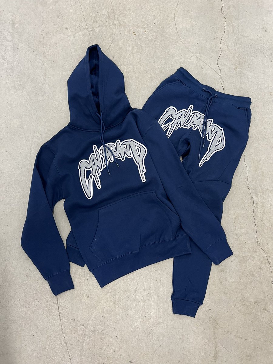 CfnBrand's tweet photo. “Hoyas” Sweatsuit https://t.co/l3WcTRDJiS