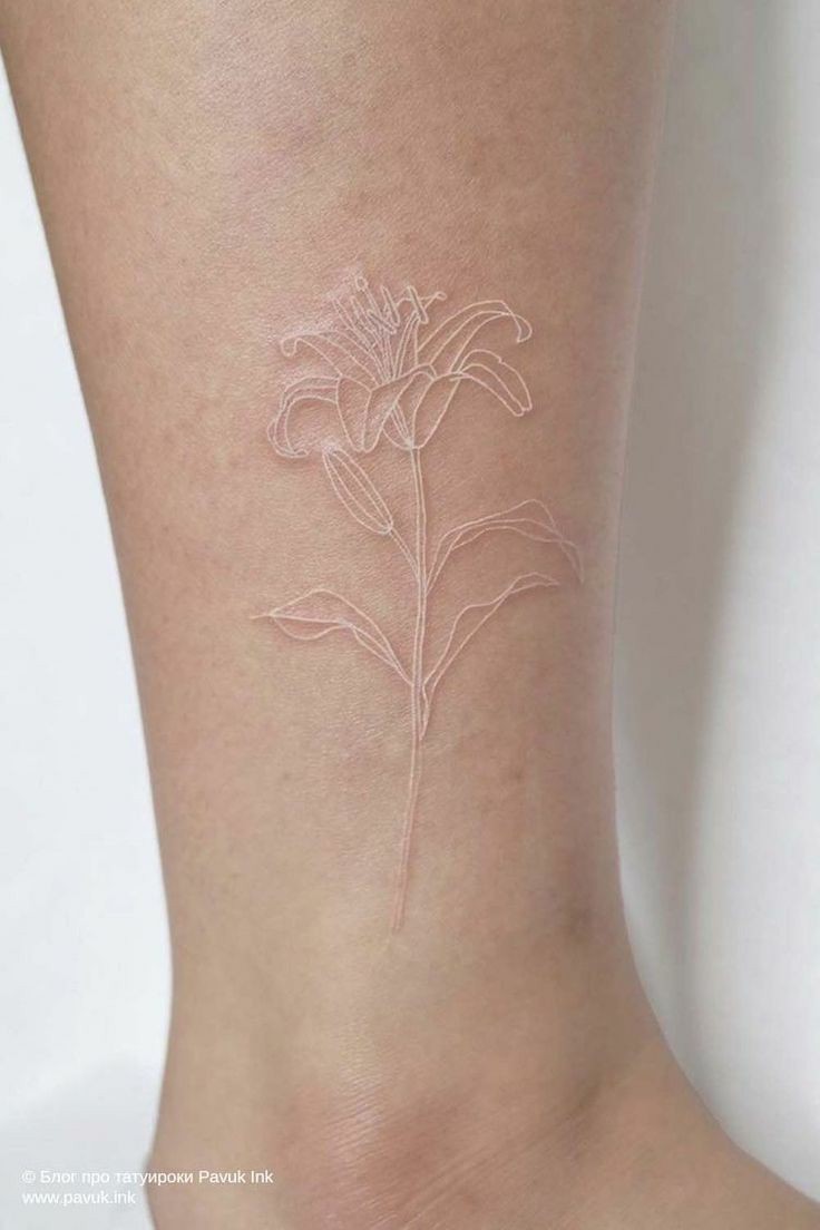 Me tatue la pata y me ha quedado muy gei