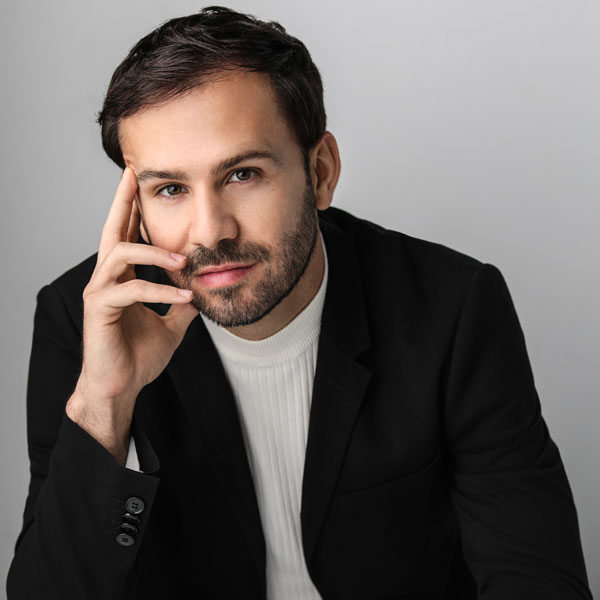 Be a part of the search for a new Music Director of your Elgin Symphony Orchestra. Come experience Andrew Crust conduct an exciting program featuring the Brahms Violin Concerto and Beethoven Symphony No. 8

January 7 &amp; 8

Tickets - elginsymphony.org/concerts-ticke…
or call 847-888-4000