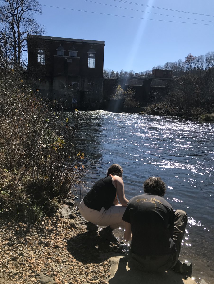 HighlandsIE21's tweet photo. throwback to the time we visited dams for our human impacts class then went to granite city for our cultural history seminar! we're so lucky for so many field trips :) -dm @UNC @UNC_IE @UNCResearch @uncstudyabroad @unccollege
@unc_our @HighlandsBIO @HighlandsBioFdn https://t.co/skXorcHTcg