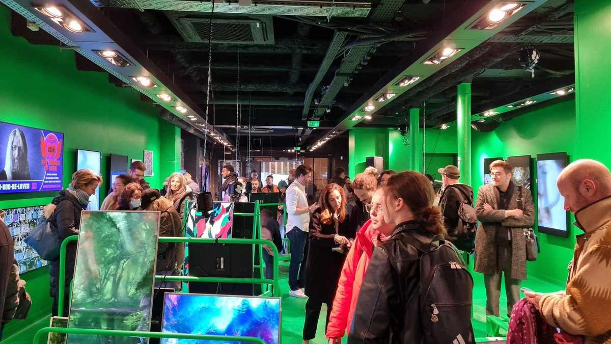 BnoiitC's tweet image. #OpenScreen Opening @NFTFactoryParis tonight!
Amazing energy