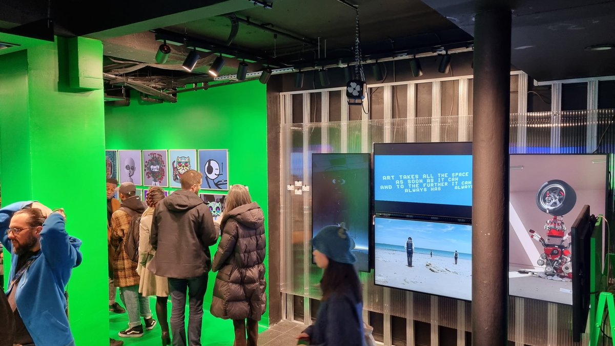 BnoiitC's tweet image. #OpenScreen Opening @NFTFactoryParis tonight!
Amazing energy