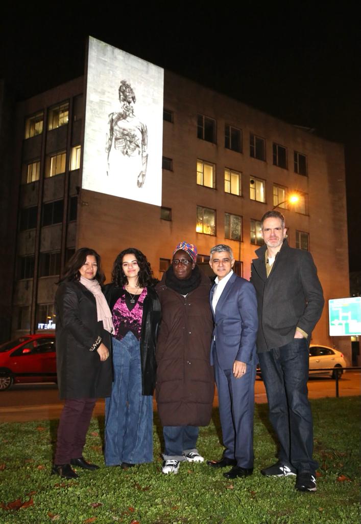 Sadiq Khan tweet media