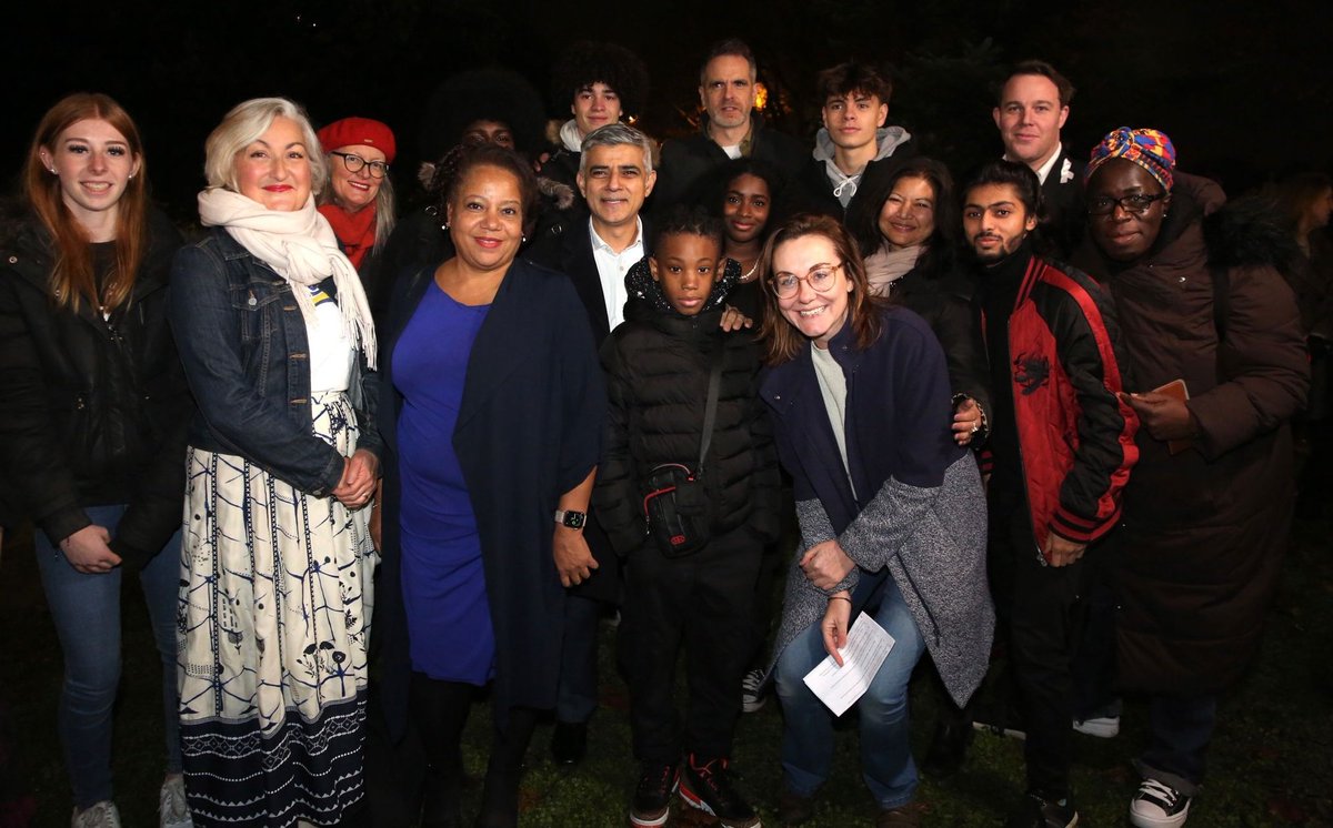 Sadiq Khan tweet media