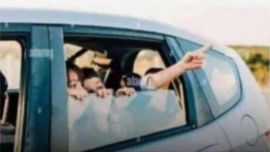 v__kaul's tweet image. Mojoina omo, omo ‘nda putukila ‘mo!

Me passing by our house this December😂😂#paperchaser