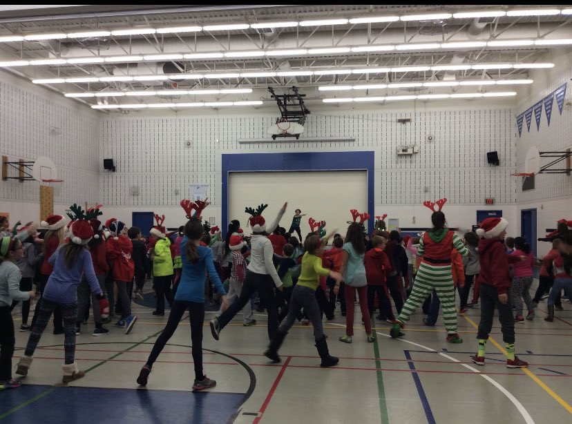dpapalia2's tweet photo. 20th Annual Festive Aerobithon @clewrdsb!!! December 7th!! Let’s support 15 families in need in our community! Gift items, monetary donations, or gift cards… Let’s make a difference, Dolphins! 🐬❤️@wrdsb https://t.co/HwJLl4p5B0