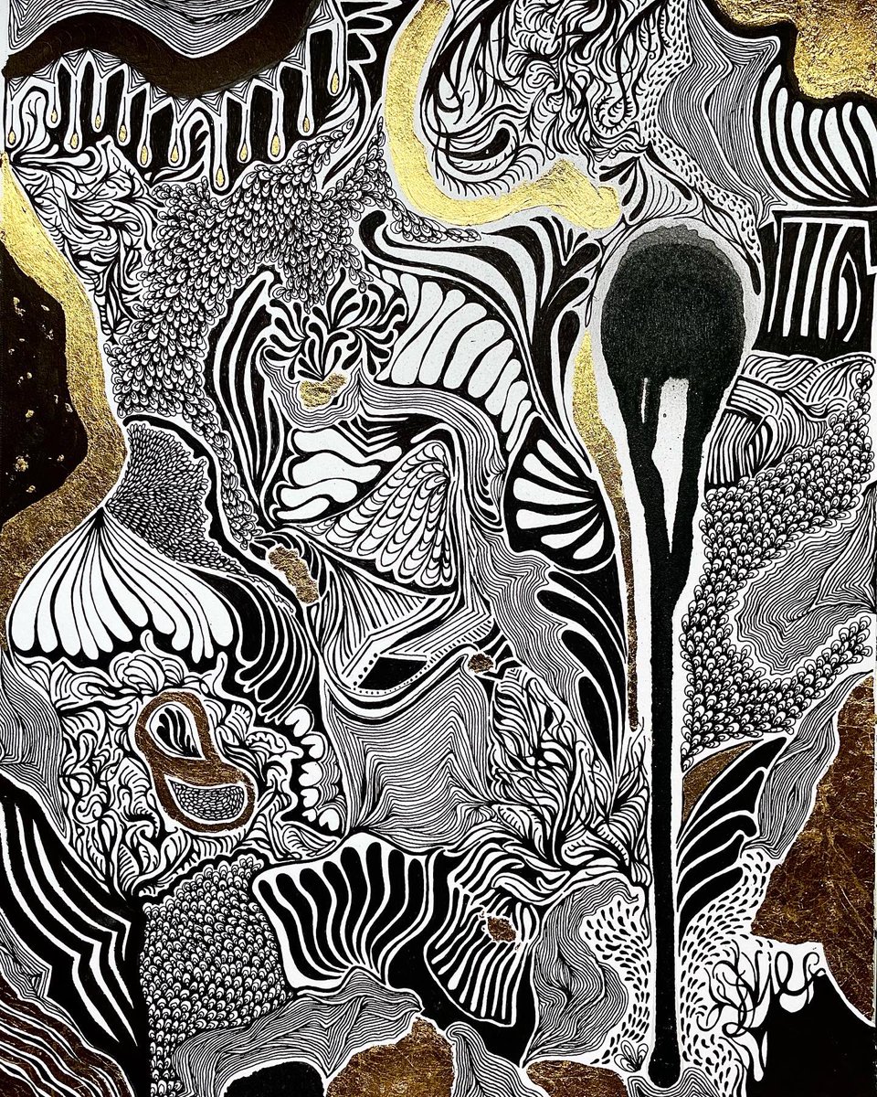 lineartwork's tweet photo. Gilded, 11x14. 

#art #artontwitter #drawing #goldleaf #ink https://t.co/TgWJQHjS3u