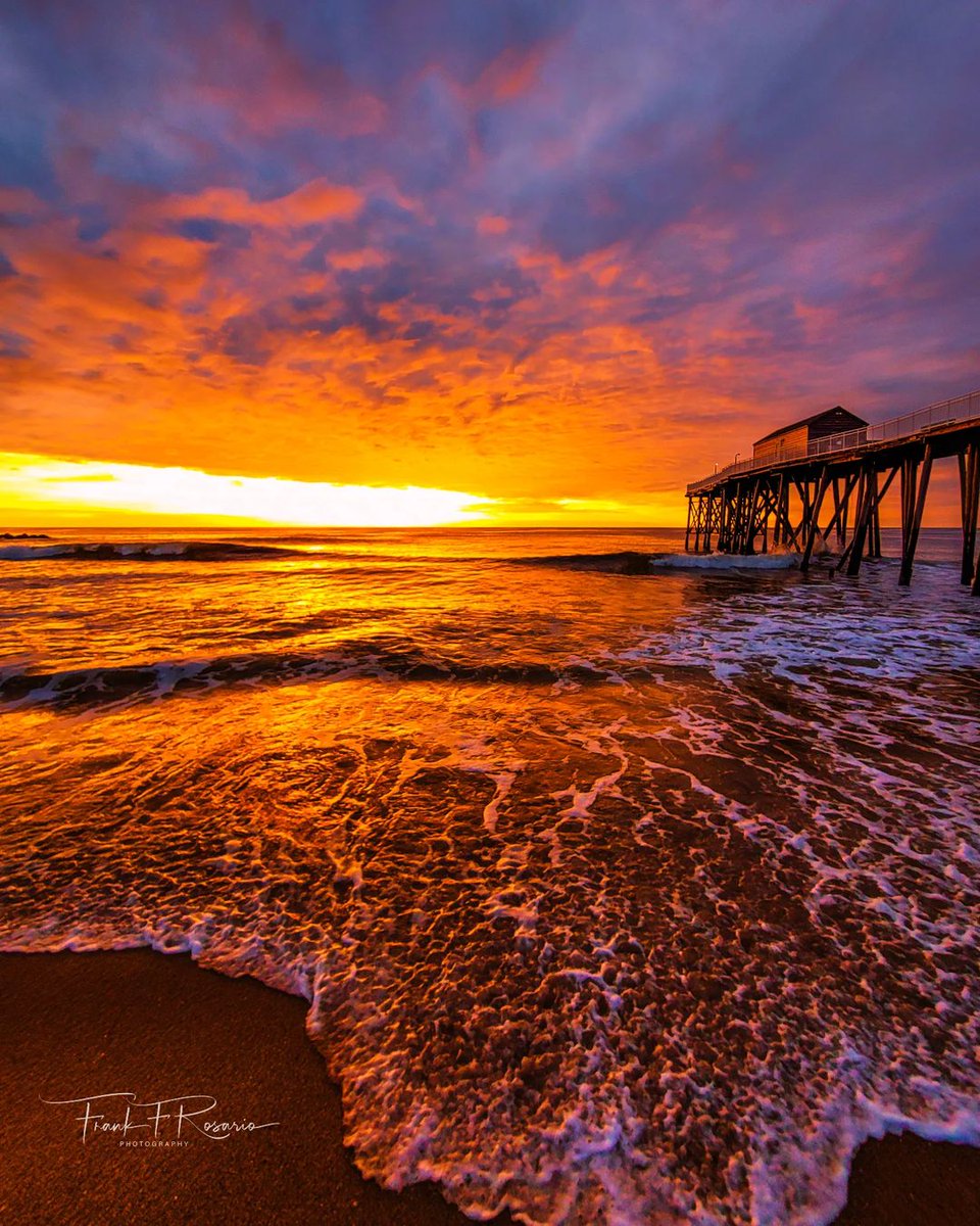 frankfrosario1's tweet photo. 🌟 Lovely Capture At Sunrise🌊🌅
#frankfrosario #sky_newjersey #newjersey #nj #visitnj #seascape #njisbeautiful #sunrise #sunset #beach #njbeaches #landscape #ocean #seascape #coloroftheday #travelling #goldenhour #jerseyshore #Reflection #njshore #njvideographer #belmarbeach https://t.co/opLKGazGkg