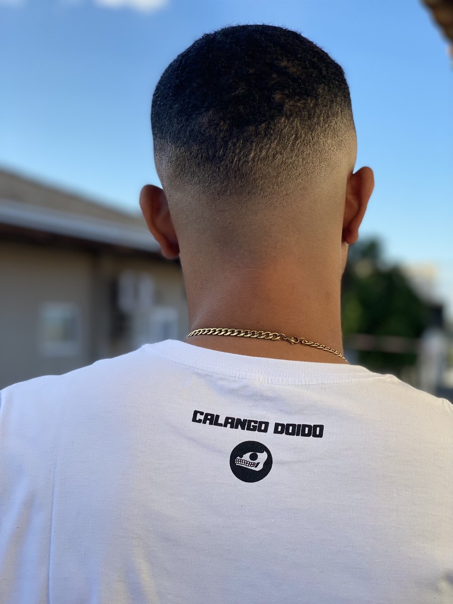 CalangoDoidoNFT's tweet photo. Trajado de calango🇧🇷🔥
#tothemoon #CLNG #calangodoidonft #NFTs #NFTCommunity https://t.co/2eiiD62gvg